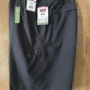 Wrangler Black Performance Shorts, NWT, sz 46, stretchy & lightweight